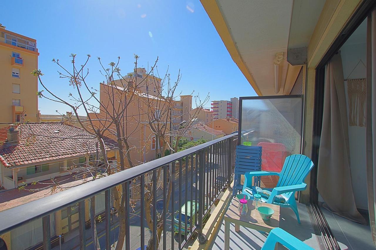 Houstal Apartment Canet-en-Roussillon Bagian luar foto