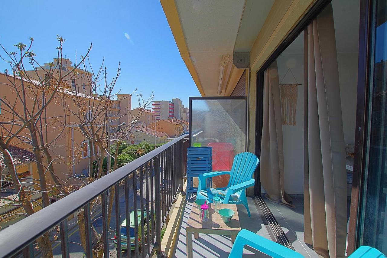 Houstal Apartment Canet-en-Roussillon Bagian luar foto