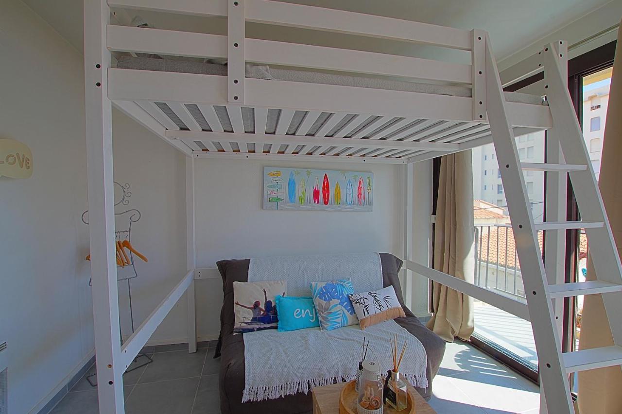 Houstal Apartment Canet-en-Roussillon Bagian luar foto