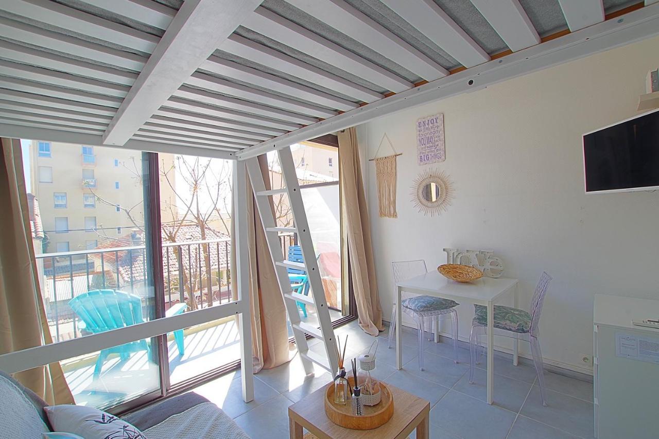 Houstal Apartment Canet-en-Roussillon Bagian luar foto