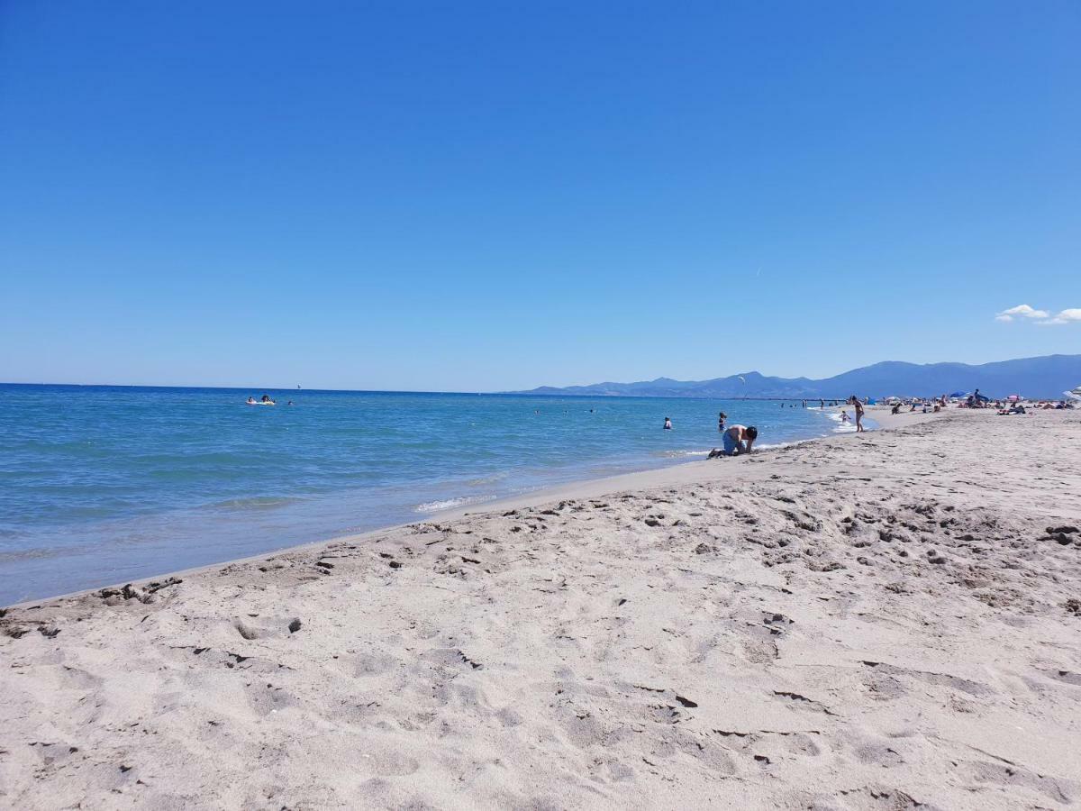 Houstal Apartment Canet-en-Roussillon Bagian luar foto